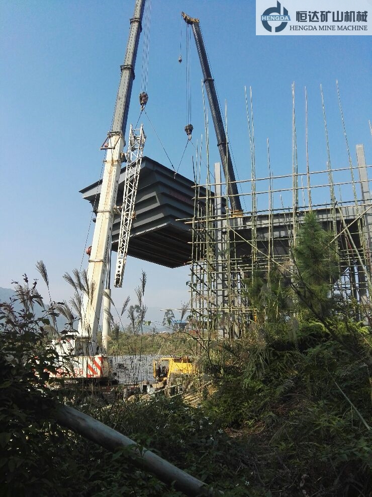 廣東韶關(guān)ZPG40-8盤式真空過濾機(jī)500平米濃縮機(jī)施工現(xiàn)場(chǎng)